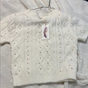 Jessica Simpson White Crew Neck Sweater with Cable Knit Design
